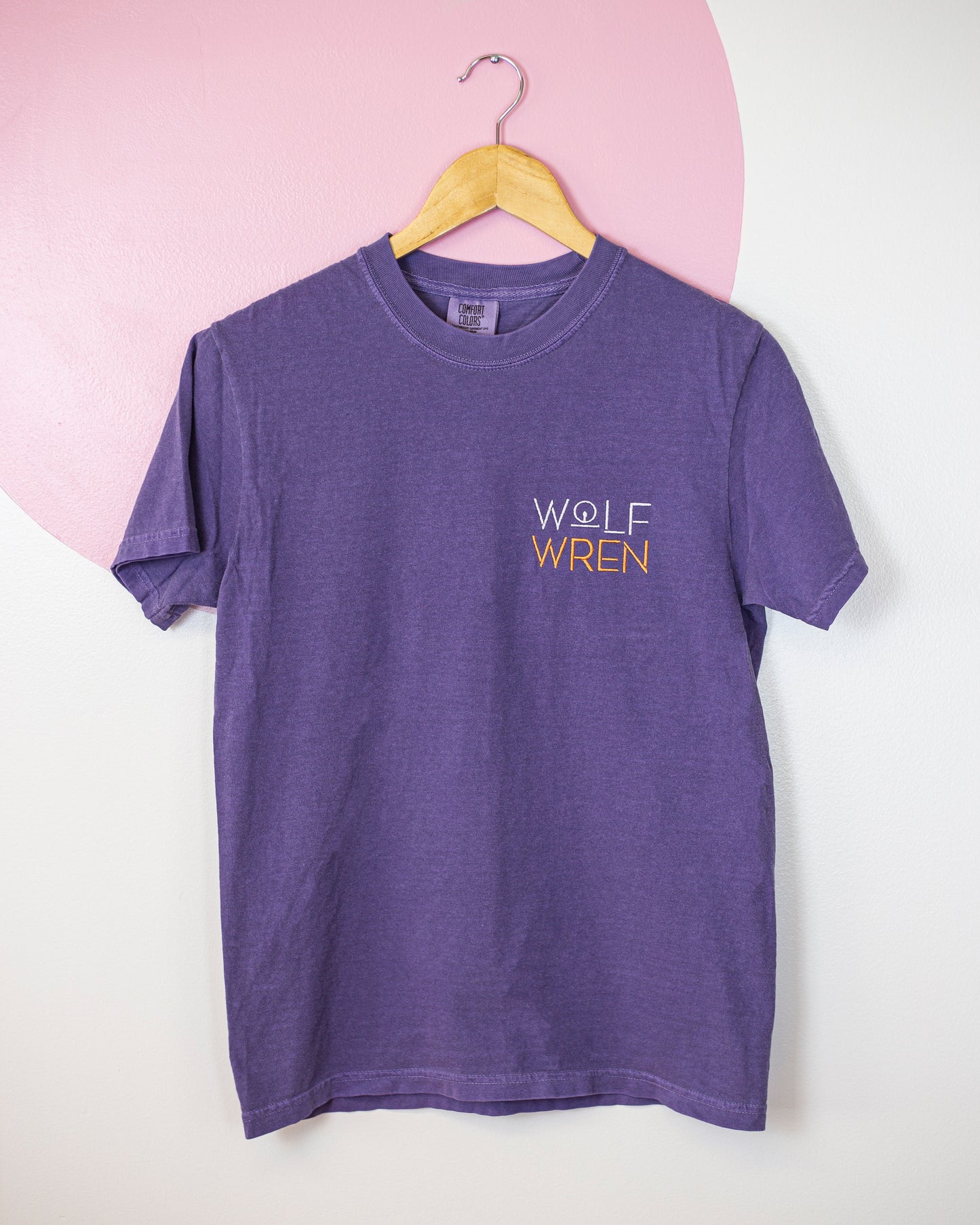 Wolfwren Tee